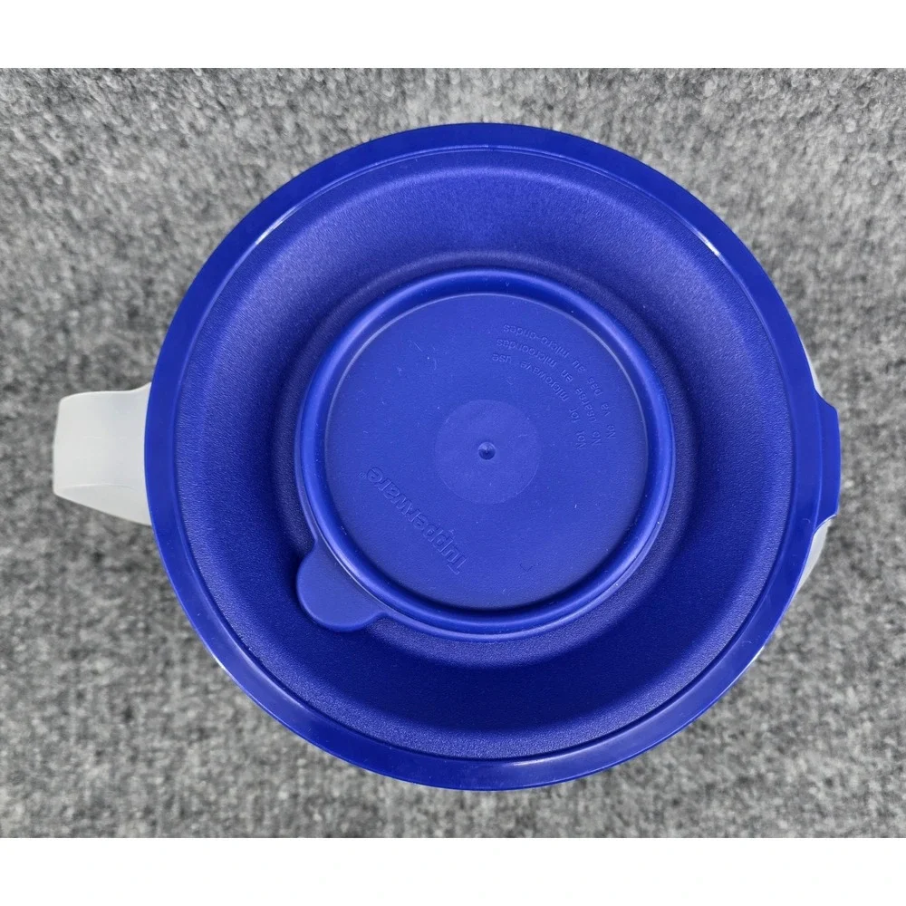 Vtg Tupperware Mix-N-Stor Measuring Pitcher 8 Cup 2L Blue 1629 2-Piece Lid USA